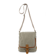 Load image into Gallery viewer, Oak Hill Canvas Crossbody Bag: Army Green