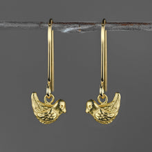 Load image into Gallery viewer, Precious Vintage Brass Bird Cast Earrings