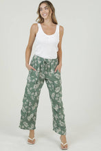 Load image into Gallery viewer, Green Floral Pants with Side Pockets