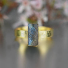 Load image into Gallery viewer, Rectangle Labradorite Ring on a Hand Hammered Band: 7