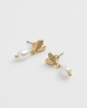 Load image into Gallery viewer, Forget-Me-Not Heart & Pearl Earrings