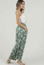 Load image into Gallery viewer, Green Floral Pants with Side Pockets