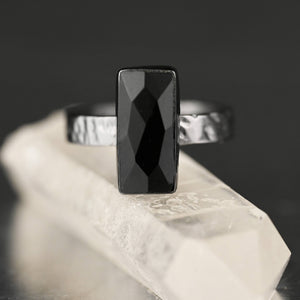 Ring w/ Black Onyx Rectangle on a Hammered Band  (Gunmetal): 7