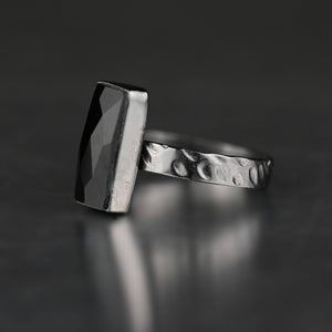 Ring w/ Black Onyx Rectangle on a Hammered Band  (Gunmetal): 7