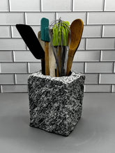 Load image into Gallery viewer, Granite Wine Bottle Chiller: The Perfect Gift
