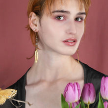 Load image into Gallery viewer, Leaf w / 4 Herkimer Diamond Earrings
