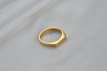 Load image into Gallery viewer, Slim Signet Ring - Waterproof 18k Gold PVD
