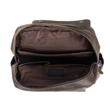 Load image into Gallery viewer, Leather Vintage Backpack Scott- Sandal

