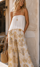Load image into Gallery viewer, Fresh Look Printed Wide Leg Trousers with Elastic Waist
