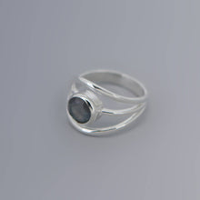 Load image into Gallery viewer, Shimmering Labradorite Sterling Silver Loop Ring: Size 7
