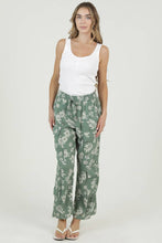Load image into Gallery viewer, Green Floral Pants with Side Pockets
