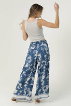 Load image into Gallery viewer, Wide Leg Blue Print Pants
