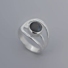 Load image into Gallery viewer, Shimmering Labradorite Sterling Silver Loop Ring: Size 9
