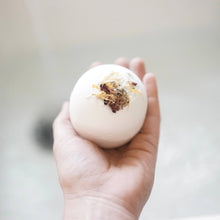 Load image into Gallery viewer, Bath Bomb | Lavender
