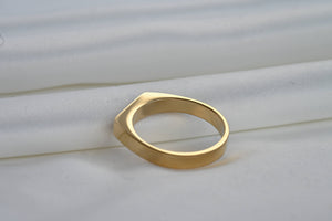 Slim Signet Ring - Waterproof 18k Gold PVD
